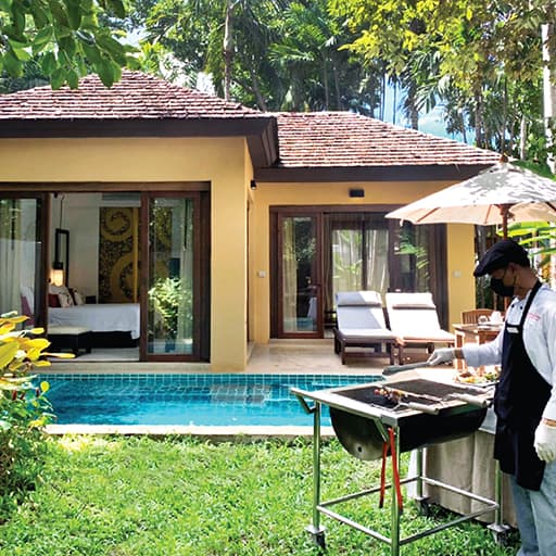 Private BBQ Experience - Meat Lovers Set - Image 4