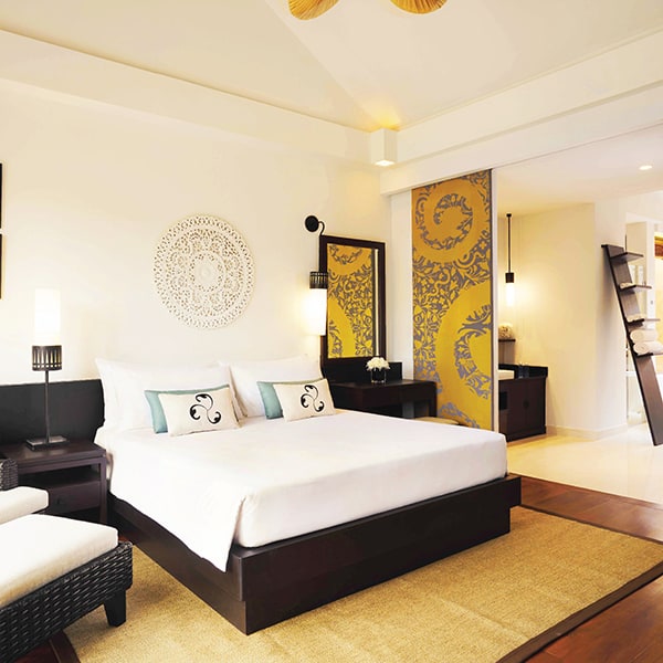 Junior Suite with Pool View