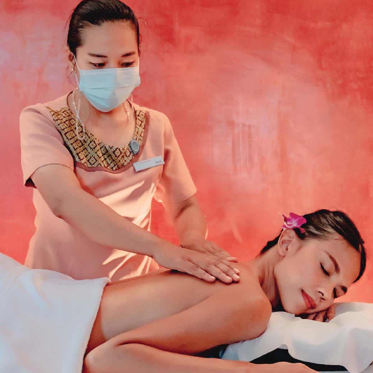 Terrace Suite with Lagoon View - Image 5