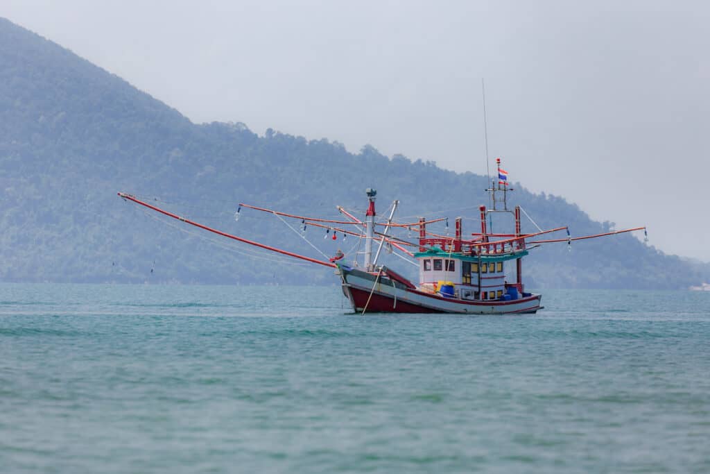 A,Fishing,Boat,Parking,In,Sea,Waiting,For,Fishing,When How to go to Hua Hin Beach