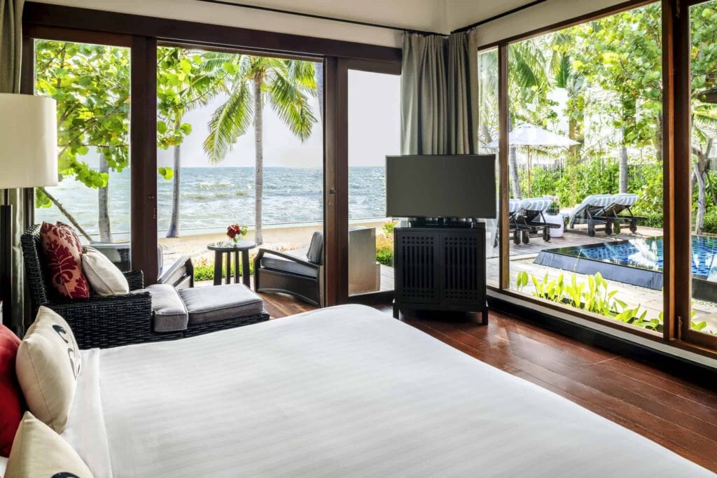 รีสอร์ทติดทะเลหัวหิน